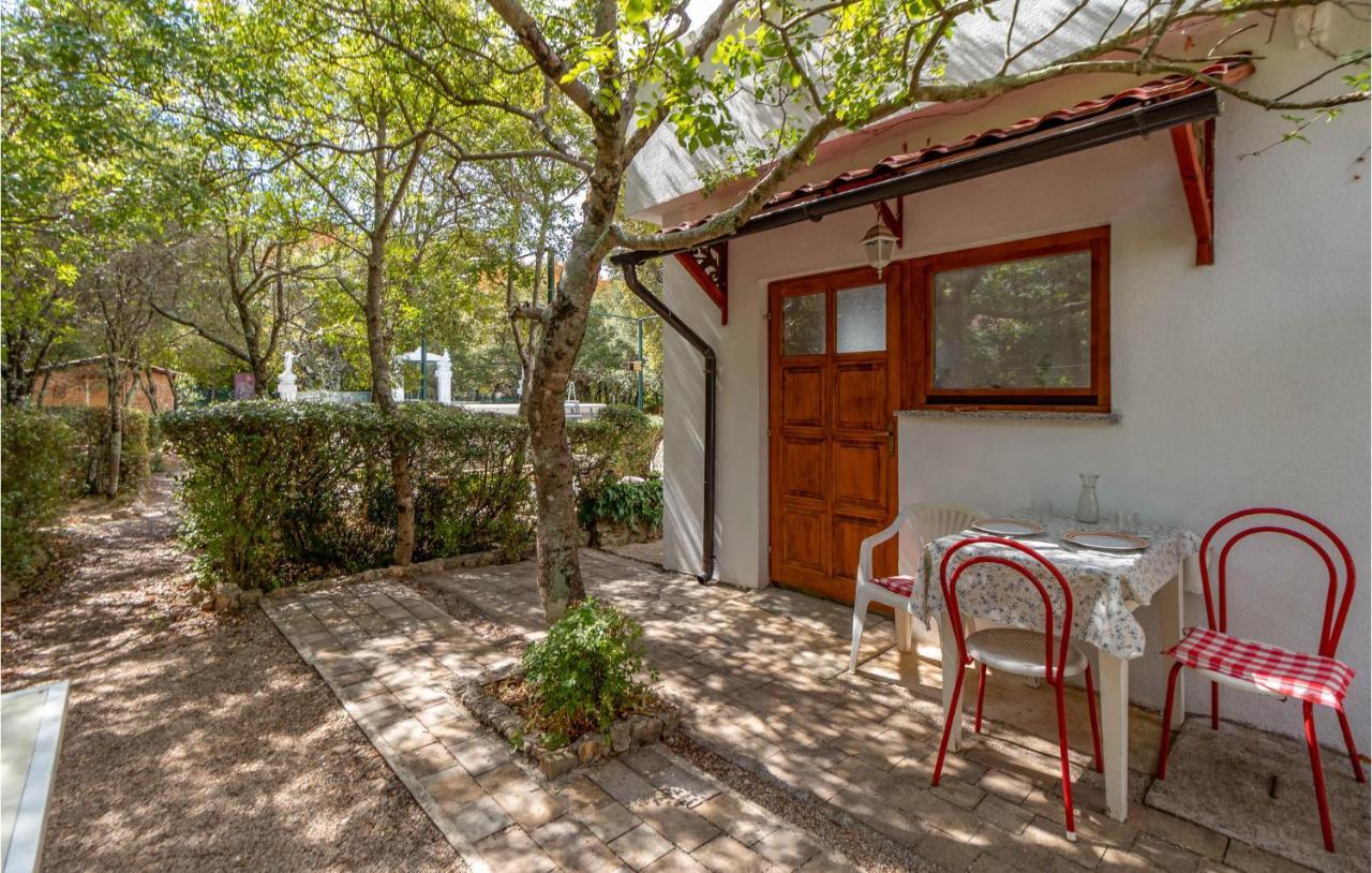 Pet Friendly Apartment In Pinezici With Wifi Pinezići Exterior foto