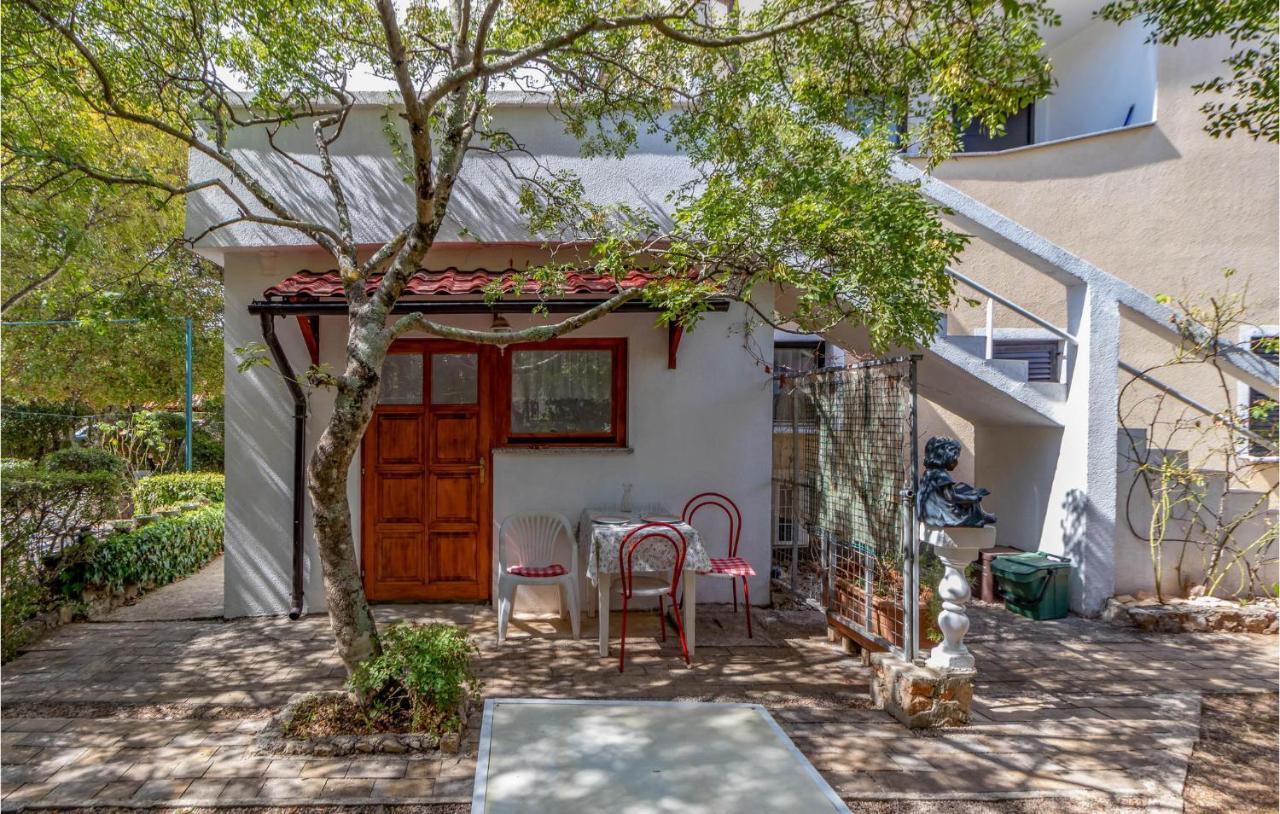 Pet Friendly Apartment In Pinezici With Wifi Pinezići Exterior foto